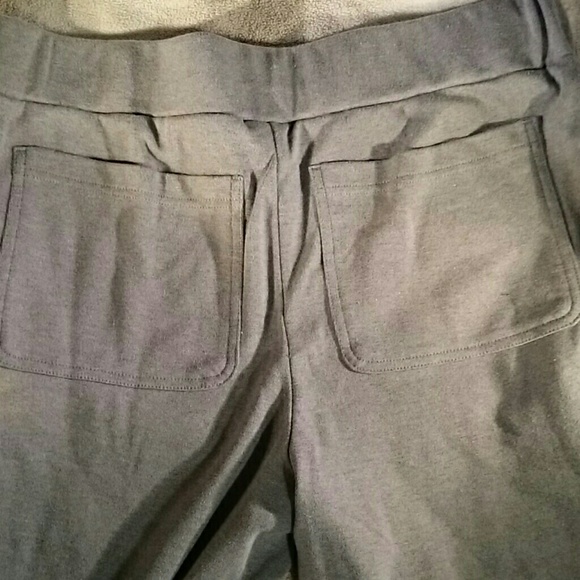 Women's Plus Size Leisure Jogger - Picture 2 of 6